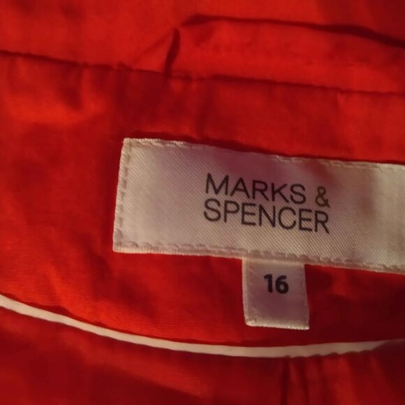 Red trench coat, Spring coat, Size 16 - Picture 3 of 4